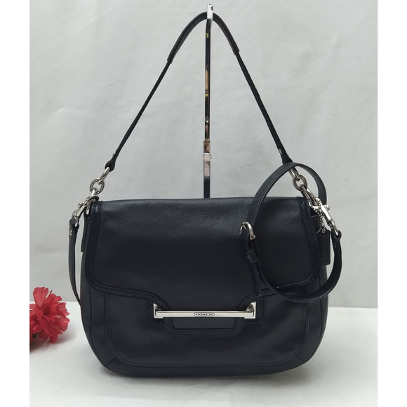 Coach Taylor Black Smooth Leather Flap Closure Crossbody Shoulder Bag - Picture 1 of 16